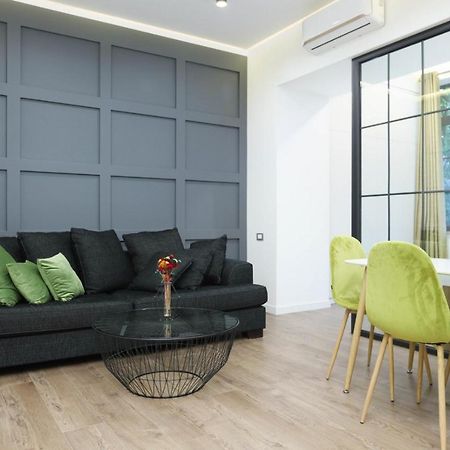 Stay Inn-Apartments On Abovyan 32 예레반 외부 사진